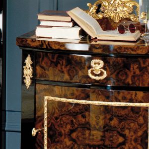 Tap đầu giường Volga tân cổ điển