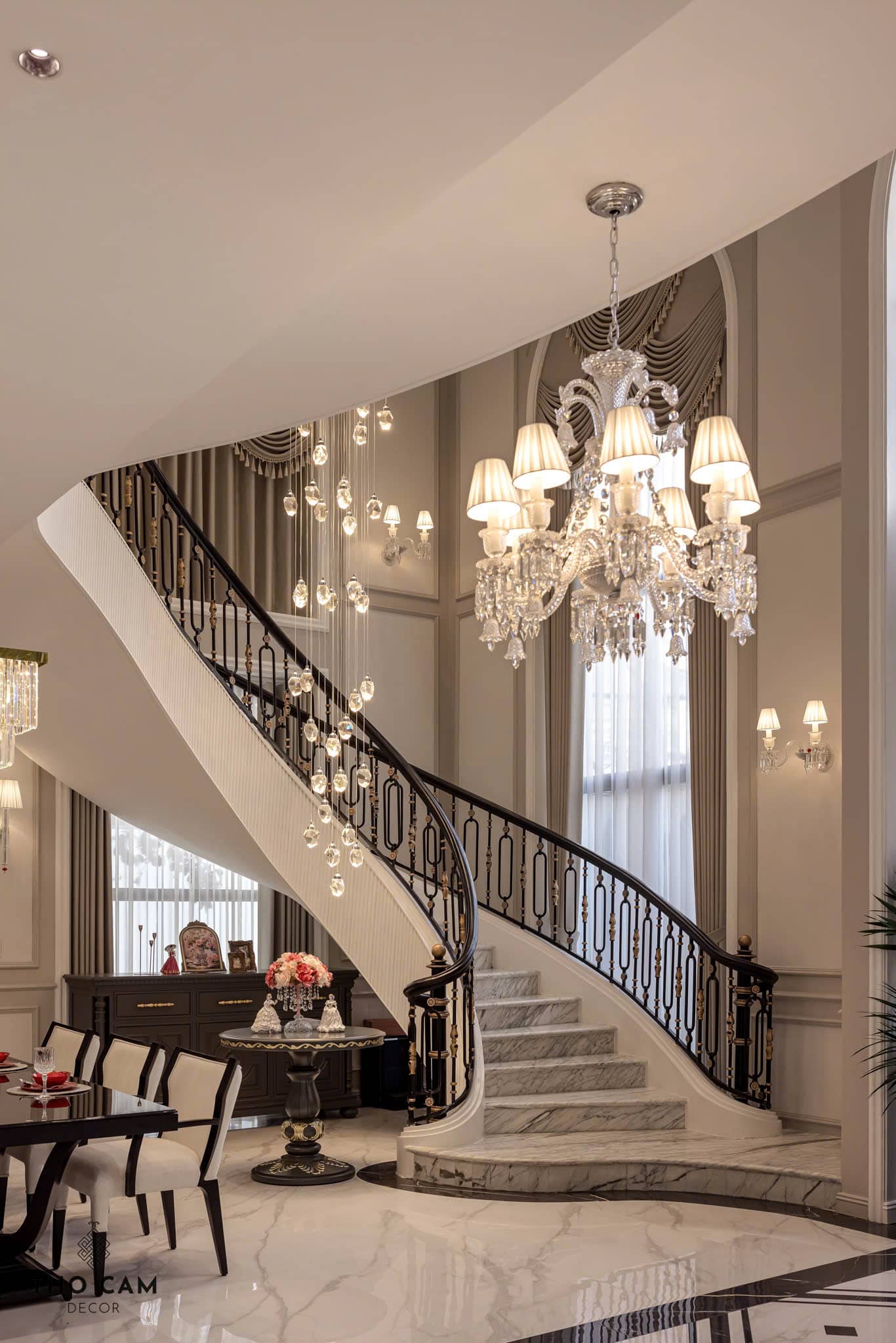 nội thất phòng ngủ châu Âu đẹp sang trọng cùng thổ cẩm decor